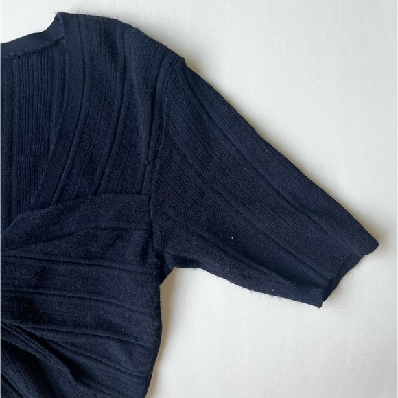 NWT Frame navy rib twist short sleeve sweater - Picture 5 of 6